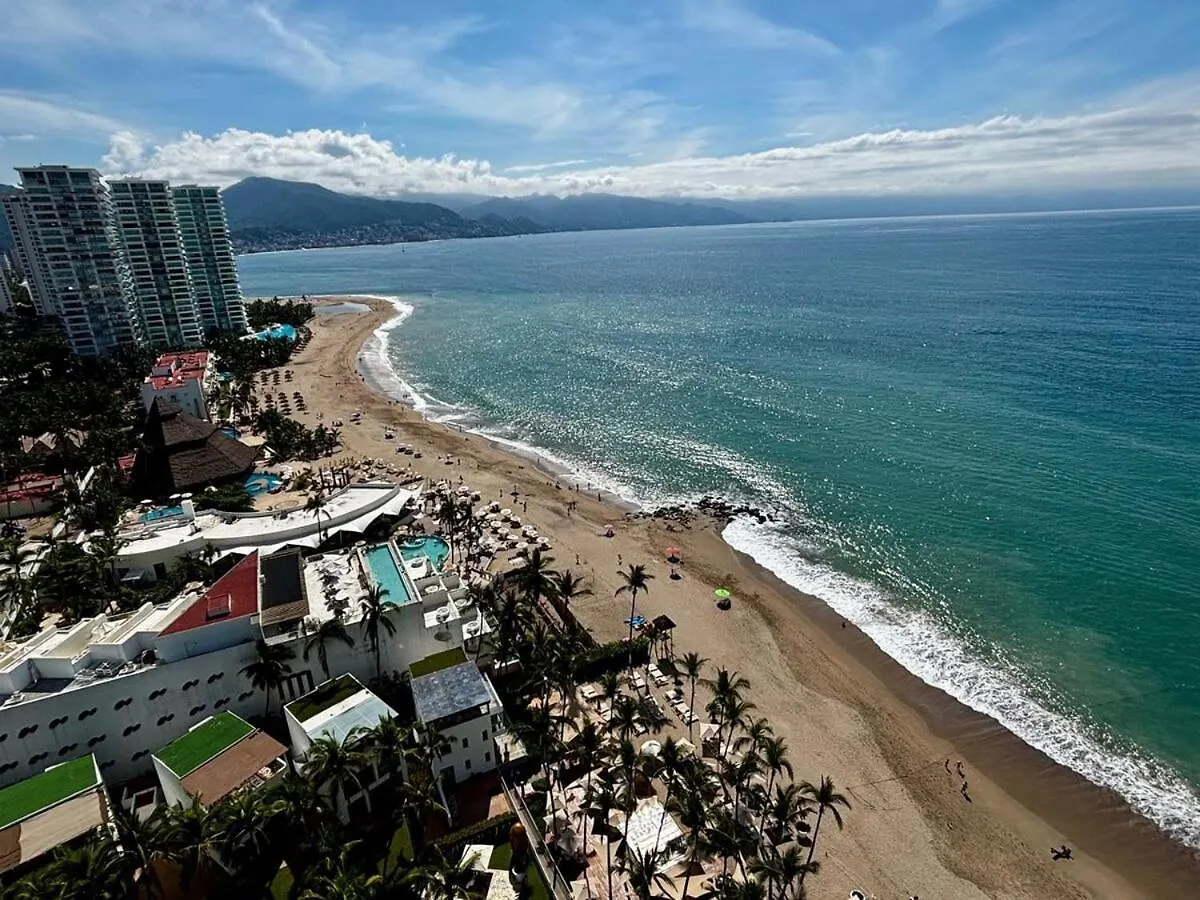 Departamento en Icon Puerto Vallarta con Vista al Mar Apartment