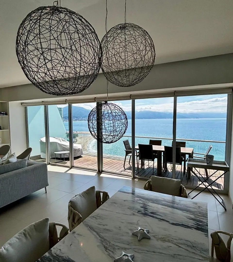 Departamento en Icon Puerto Vallarta con Vista al Mar Apartment
